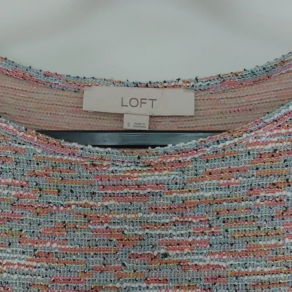 LOFT Textured Puff Sleeve Woven Short Sleeve Blouse Small - Picture 2 of 6